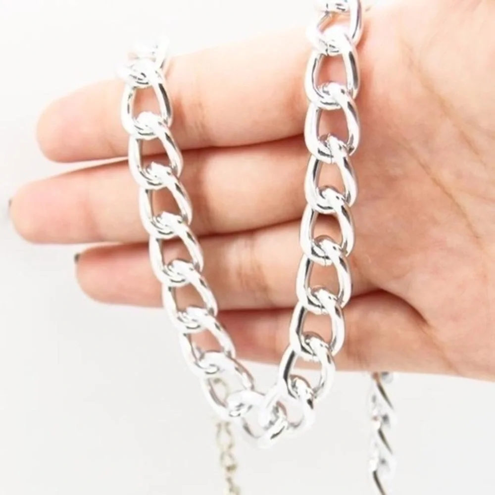 Long Basic Silver Chain - Picture 3 of 4